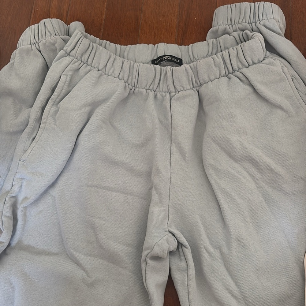Brandy Melville sweatpants bundle - Picture 2 of 4